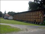 Ancien silo pour scher le mas, nourriture de base des volailles landaises